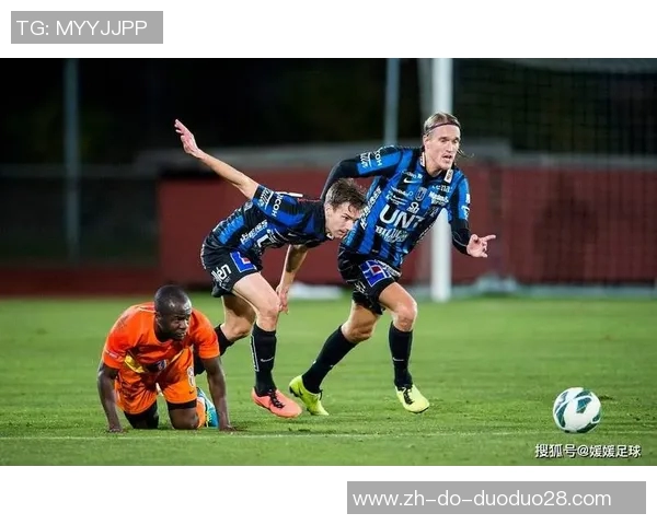 单身男足球星的赛场激情与场外生活全景揭秘